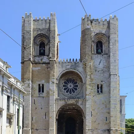 Historical Daire *
